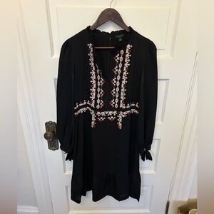 Ann Taylor embroidered dress, Size 12
